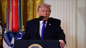 Trump: “İngiltere’nin Uçak Gemilerine İhtiyacımız Yok”