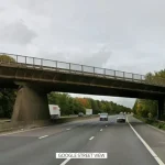 İngiltere’de köprüden uçan araç iki gencin ölümüne yol açtı