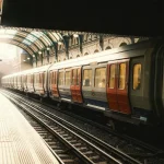 Londra Metrosunda Grev Krizi: 24 Saatlik İş Bırakma Ulaşımı Felç Etti