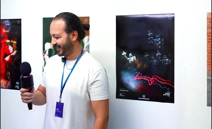 Londra’da Anlamlı Sergi: “Photo Poster Project” Yoğun İlgi Gördü