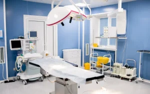 İngiltere’de doğumhane skandalı: 100’den fazla sağlık çalışanı NHS’ye dava açtı