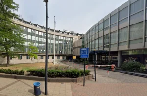Lewisham’da yapay zekaya güvenerek belediyeye dava açan kiracı 30 bin sterlin ödemeye mahkum oldu
