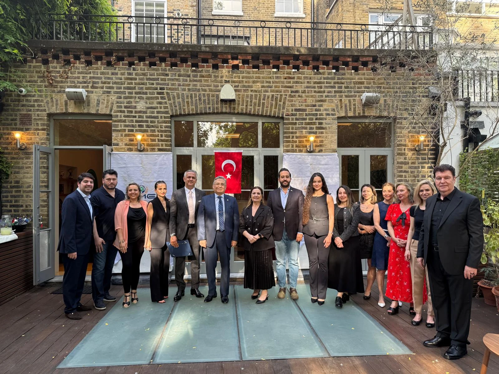 TAMEV Londra Temsilciliği Açıldı