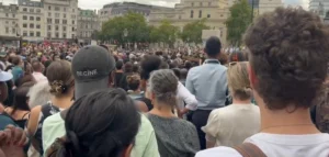 Londra’da Jason Arday İçin On Binler Trafalgar Meydanı’nda Toplandı