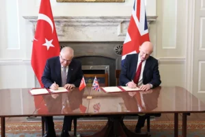 Türk Hava Kuvvetleri’nden Eurofighter için İngiltere çıkarması