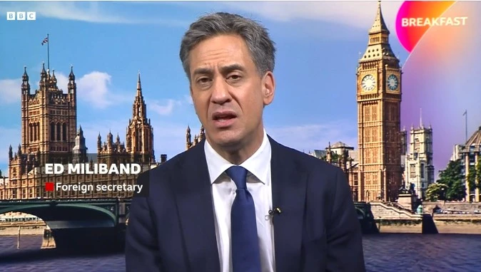 İngiltere’nin İsrail yaptırımları krize dönüştü: Miliband geri adım atmıyor