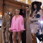 Britain’s Top Designer ödüllü Tuncer Tonun, Londra Moda Haftası’nda podyuma çıktı